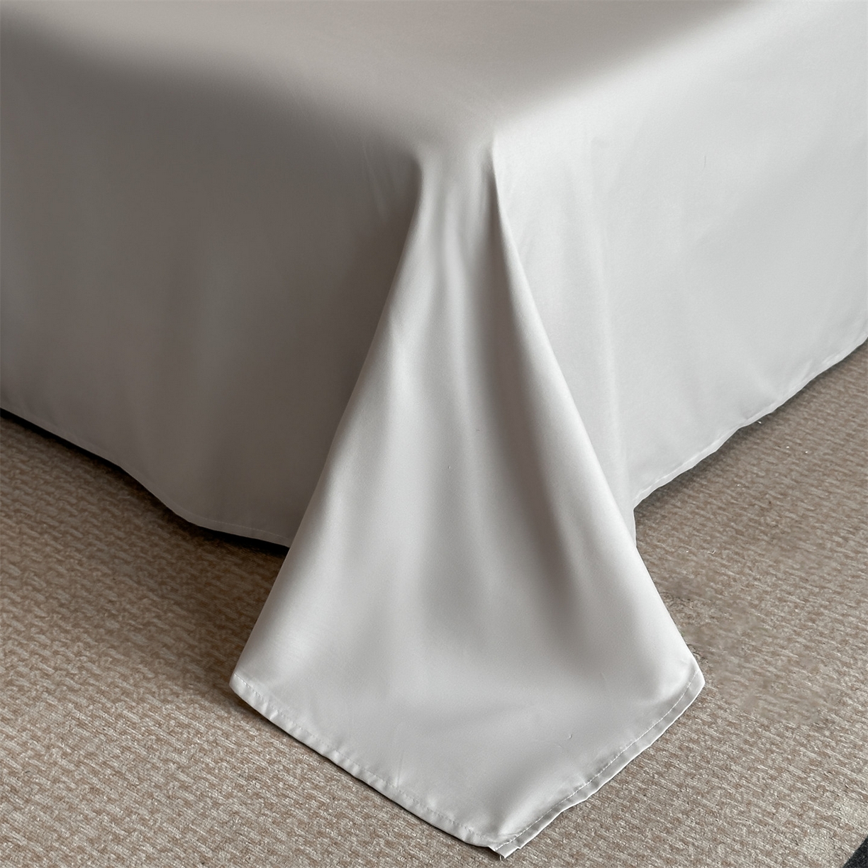 91家纺网 家纺一手货源 找家纺 笙意家纺 2025新款亲肤水洗棉刺绣满绣四件套 花朵-奶油粉+山灰