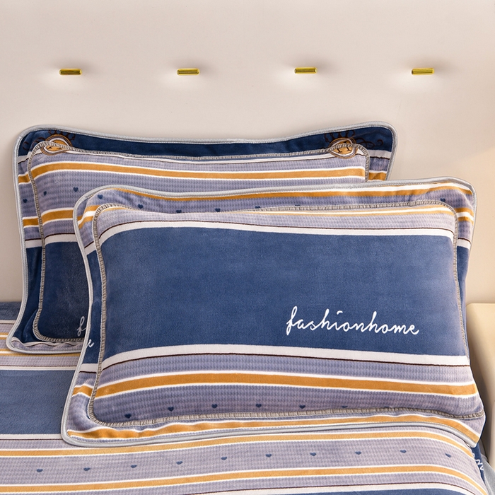 91家纺网 家纺一手货源 找家纺 缘莉娜家纺 2025高克重8斤牛奶绒四件套金貂绒法莱绒加厚保暖直播电商爆款 致青春