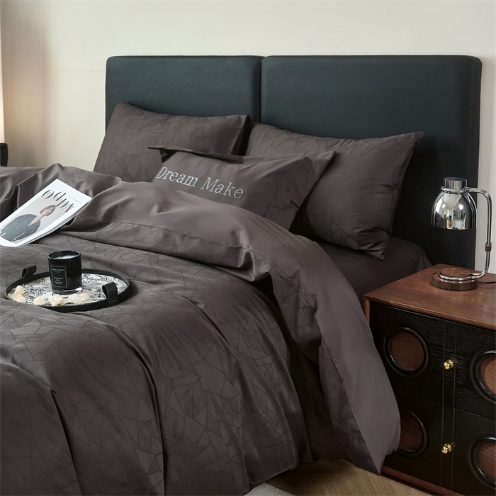 91家纺网 家纺一手货源 找家纺 ONE TWO ONE 121 2025新款高支高密长绒棉贡缎提花四件套-璀璨光影 璀璨光影-竹咖