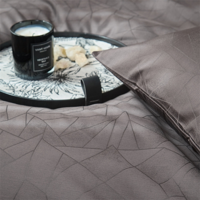 91家纺网 家纺一手货源 找家纺 ONE TWO ONE 121 2025新款高支高密长绒棉贡缎提花四件套-璀璨光影 璀璨光影-竹咖