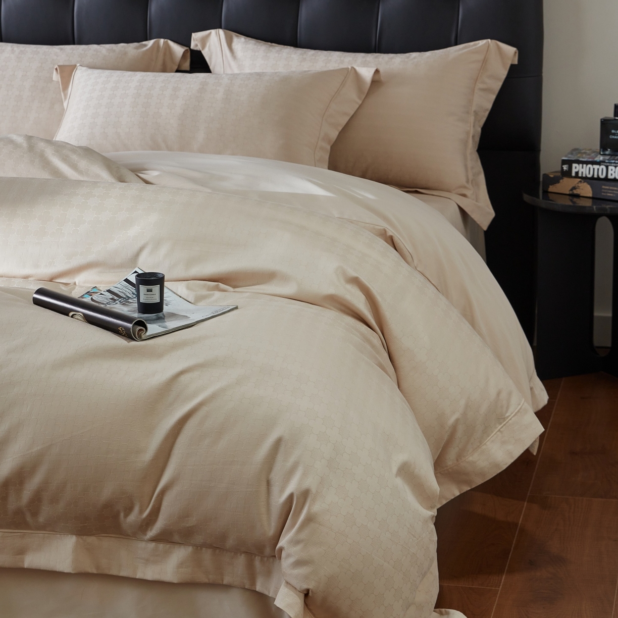 91家纺网 家纺一手货源 找家纺 鼎飞家纺 2025新款长绒棉全棉纯棉提花四件套 布拉提-米金