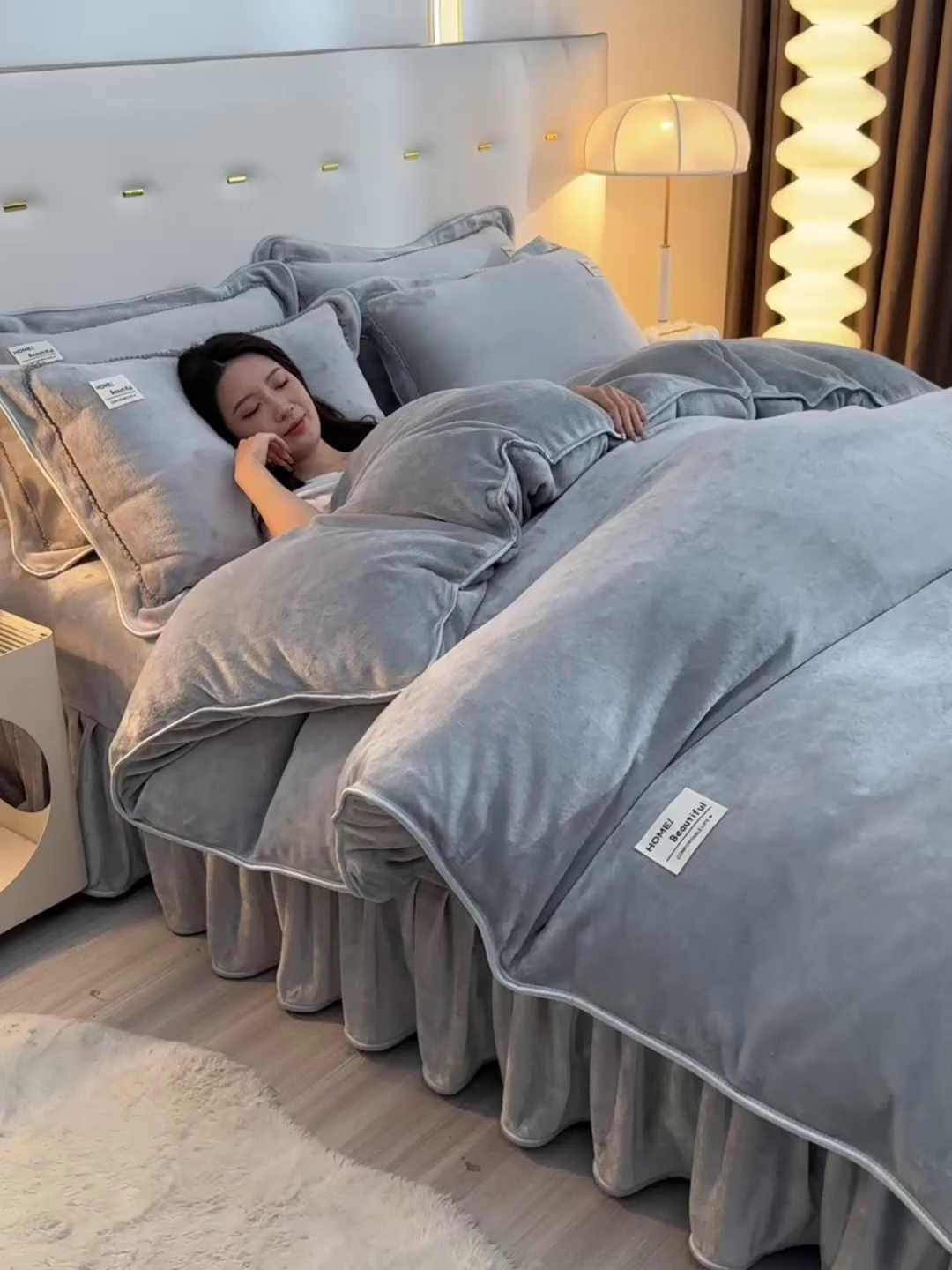 91家纺网 家纺一手货源 找家纺 缘莉娜家纺 2025高克重8斤牛奶绒四件套金貂绒法莱绒加厚保暖直播电商爆款 灰色