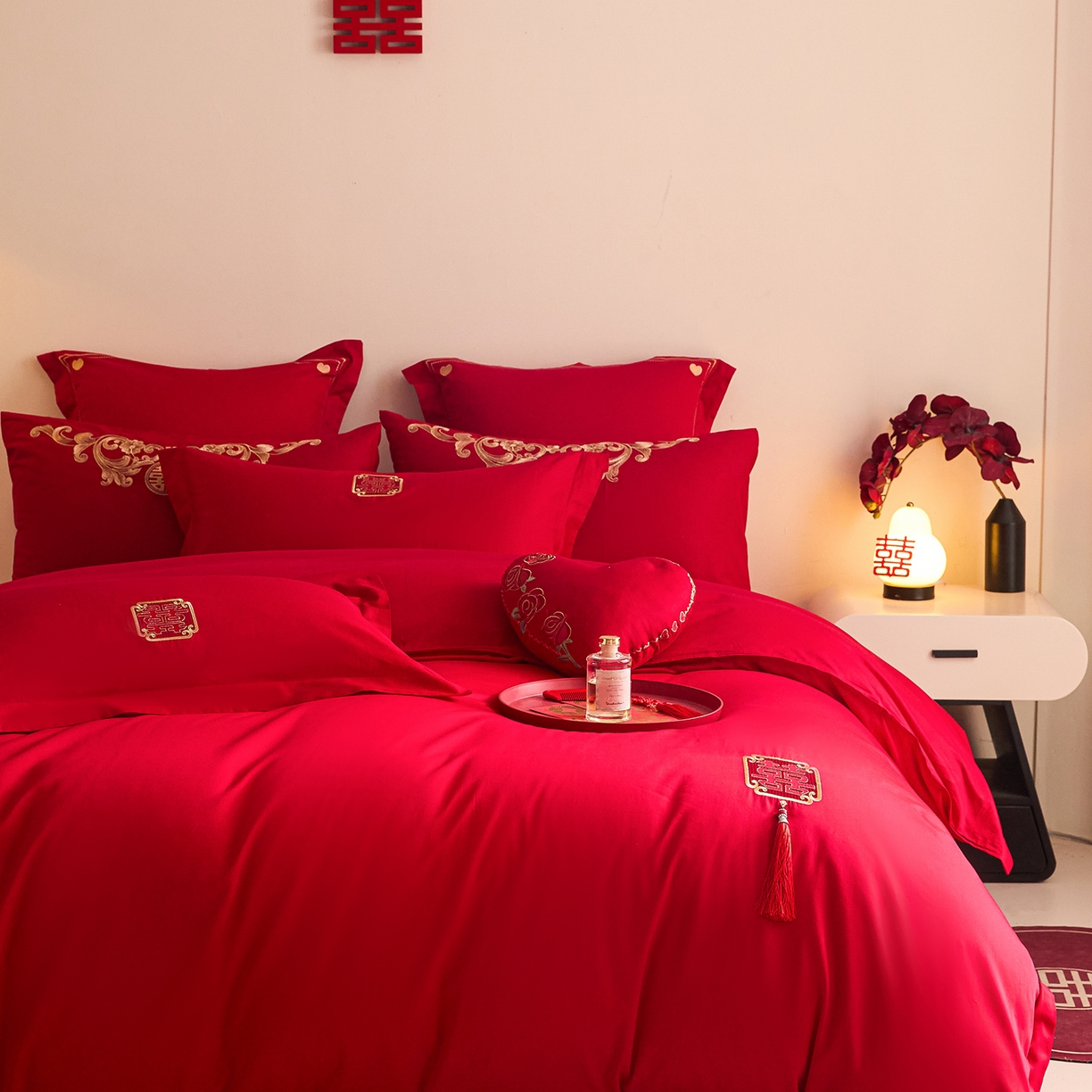 91家纺网 家纺一手货源 找家纺 （总）东方合美（原：皇家传奇） 2025新款长绒棉纯棉婚庆刺绣小红书系列四件套