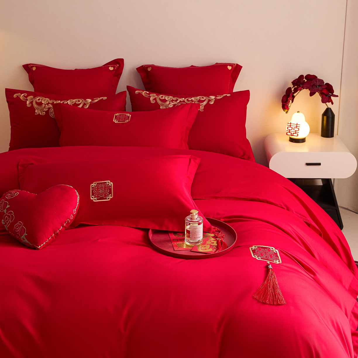 91家纺网 家纺一手货源 找家纺 （总）东方合美（原：皇家传奇） 2025新款长绒棉纯棉婚庆刺绣小红书系列四件套