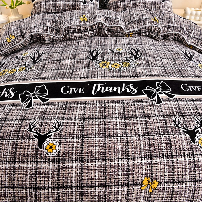 91家纺网 家纺一手货源 找家纺 缘莉娜家纺 2025新款亲肤舒适牛奶绒印花床裙花边款单被套单件被套单品被套 一路相伴