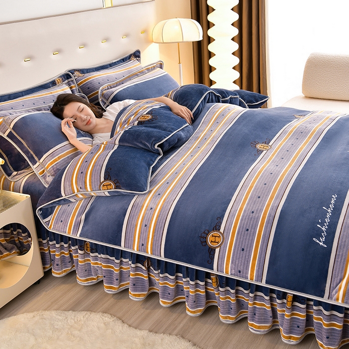 91家纺网 家纺一手货源 找家纺 缘莉娜家纺 2025新款亲肤舒适牛奶绒印花床裙花边款单被套单件被套单品被套 致青春