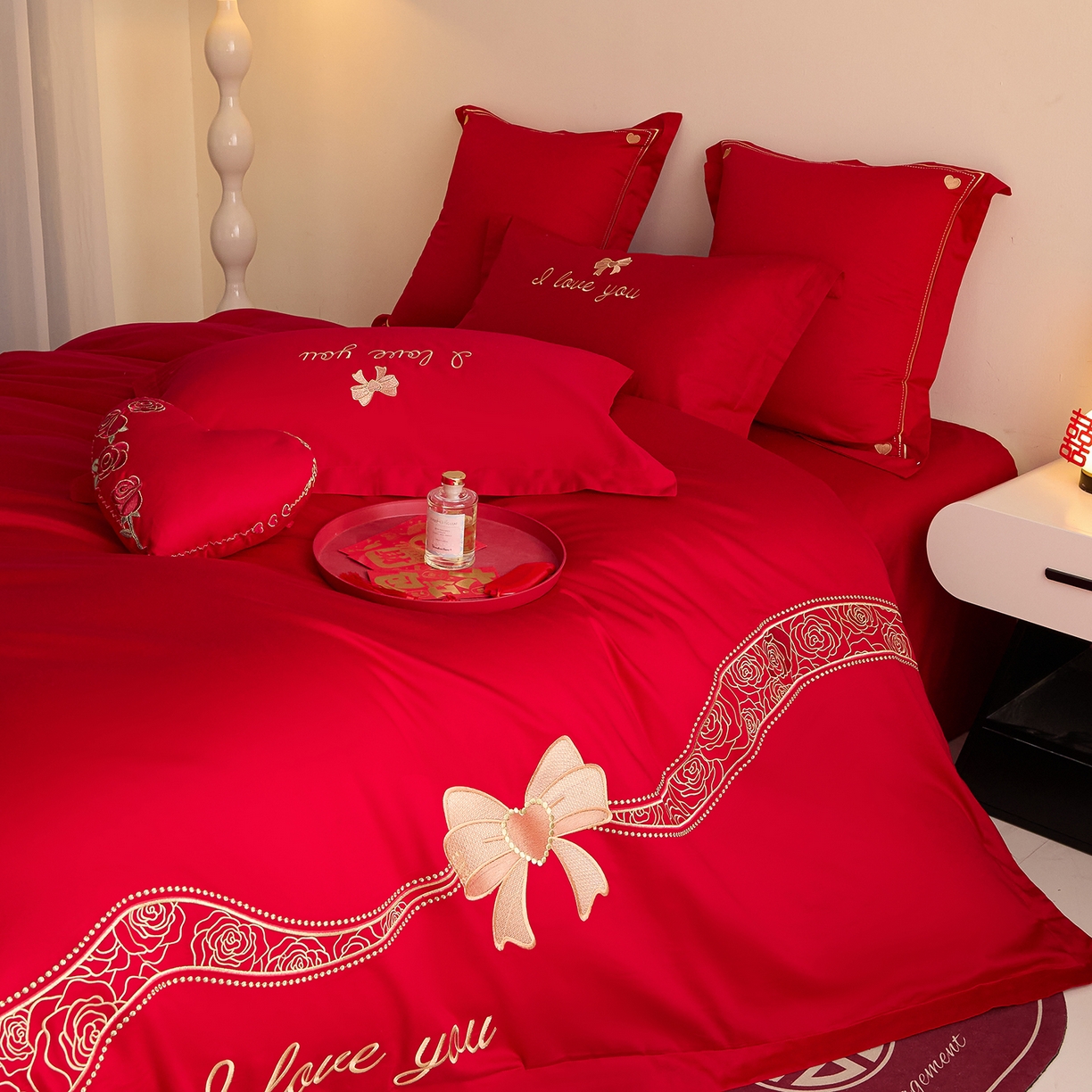 91家纺网 家纺一手货源 找家纺 东方合美（原：皇家传奇） 2025新款长绒棉纯棉婚庆刺绣小红书系列四件套 爱合