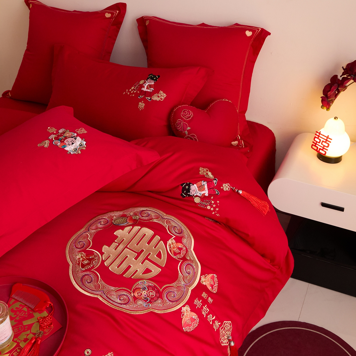 91家纺网 家纺一手货源 找家纺 东方合美（原：皇家传奇） 2025新款长绒棉纯棉婚庆刺绣小红书系列四件套 好事发生