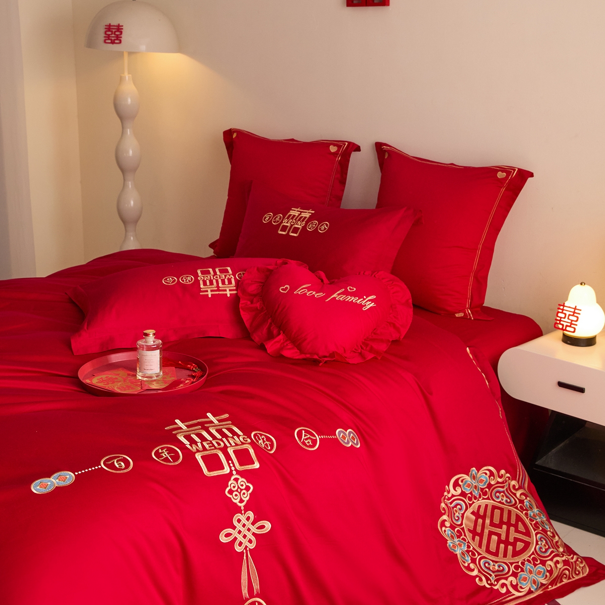 91家纺网 家纺一手货源 找家纺 东方合美（原：皇家传奇） 2025新款长绒棉纯棉婚庆刺绣小红书系列四件套 皇家喜事