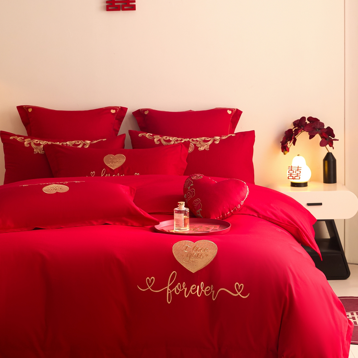 91家纺网 家纺一手货源 找家纺 东方合美（原：皇家传奇） 2025新款长绒棉纯棉婚庆刺绣小红书系列四件套 结婚了