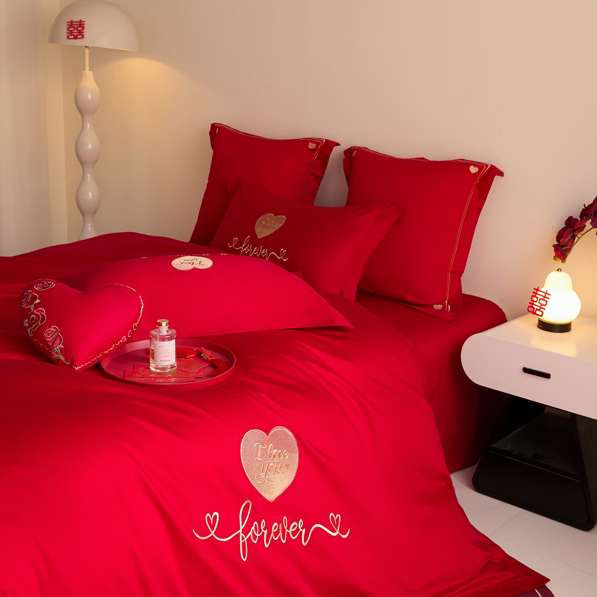 91家纺网 家纺一手货源 找家纺 东方合美（原：皇家传奇） 2025新款长绒棉纯棉婚庆刺绣小红书系列四件套 结婚了