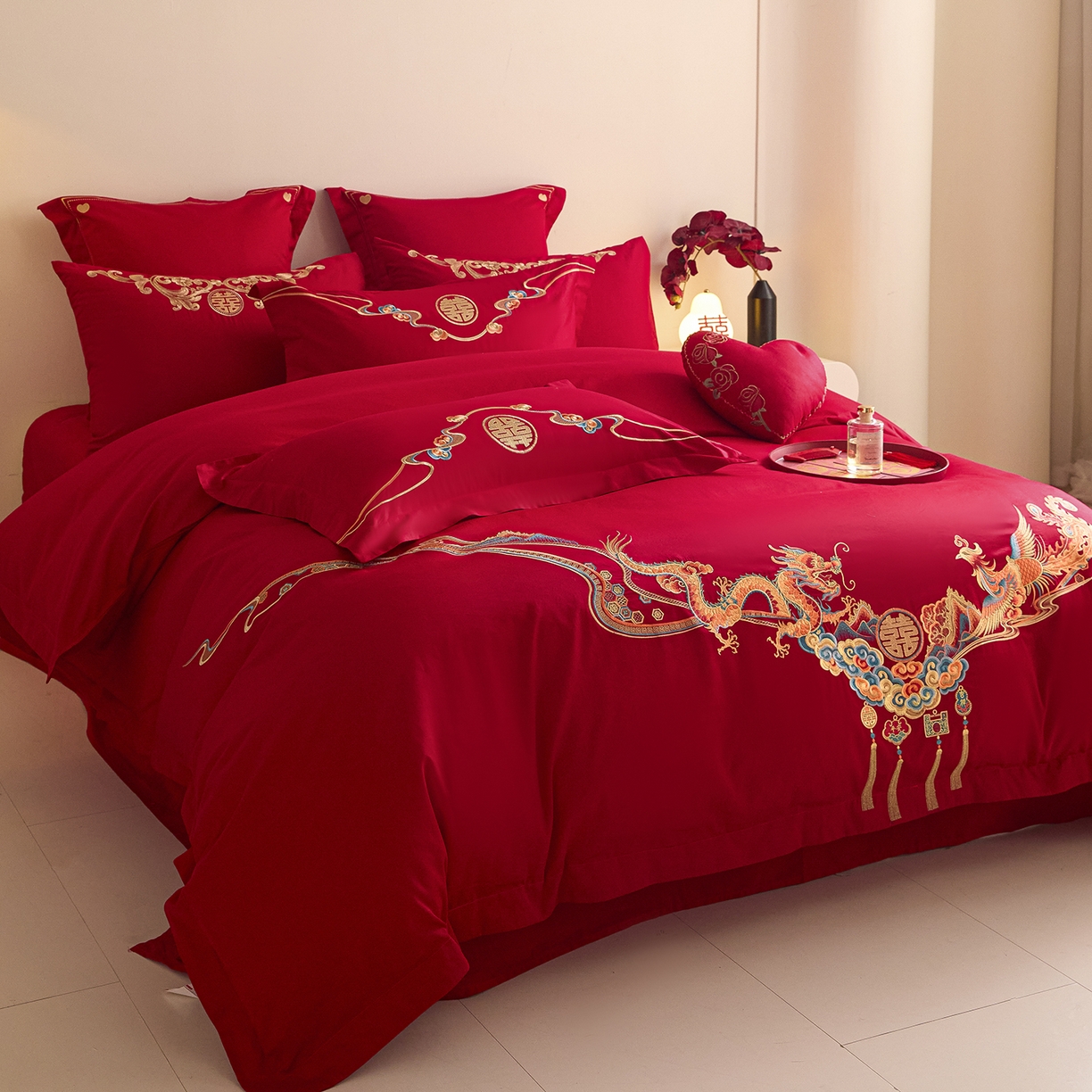 91家纺网 家纺一手货源 找家纺 东方合美（原：皇家传奇） 2025新款长绒棉纯棉婚庆刺绣小红书系列四件套 龙凤佳人