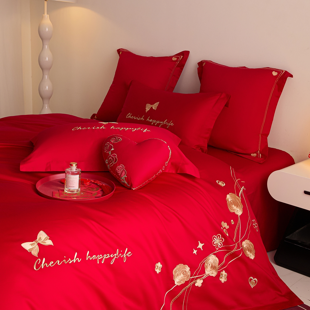 91家纺网 家纺一手货源 找家纺 东方合美（原：皇家传奇） 2025新款长绒棉纯棉婚庆刺绣小红书系列四件套 玫瑰