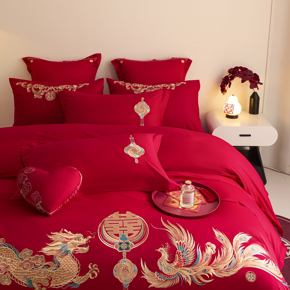 91家纺网 家纺一手货源 找家纺 东方合美（原：皇家传奇） 2025新款长绒棉纯棉婚庆刺绣小红书系列四件套 情投意合