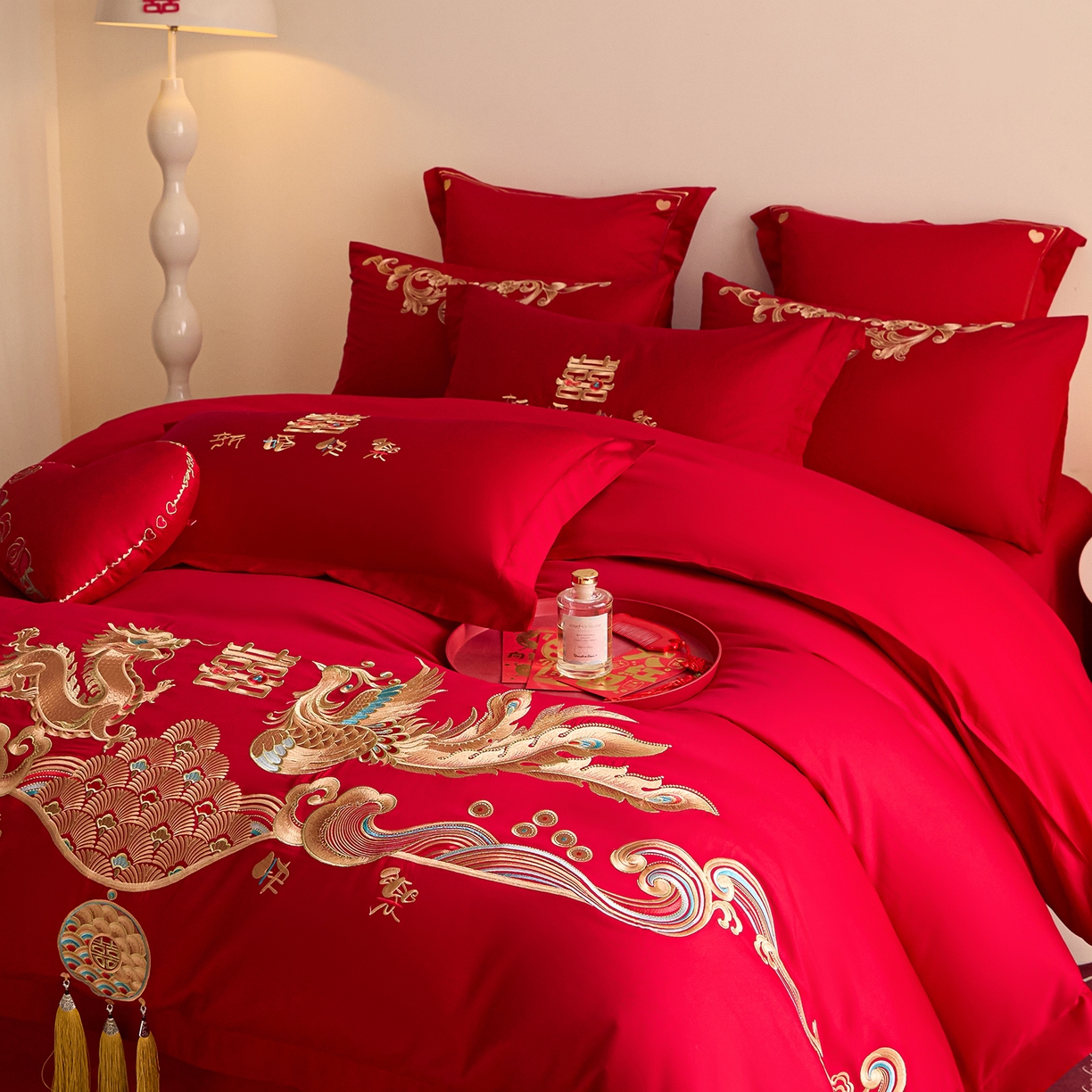 91家纺网 家纺一手货源 找家纺 东方合美（原：皇家传奇） 2025新款长绒棉纯棉婚庆刺绣小红书系列四件套 幸福嫁到