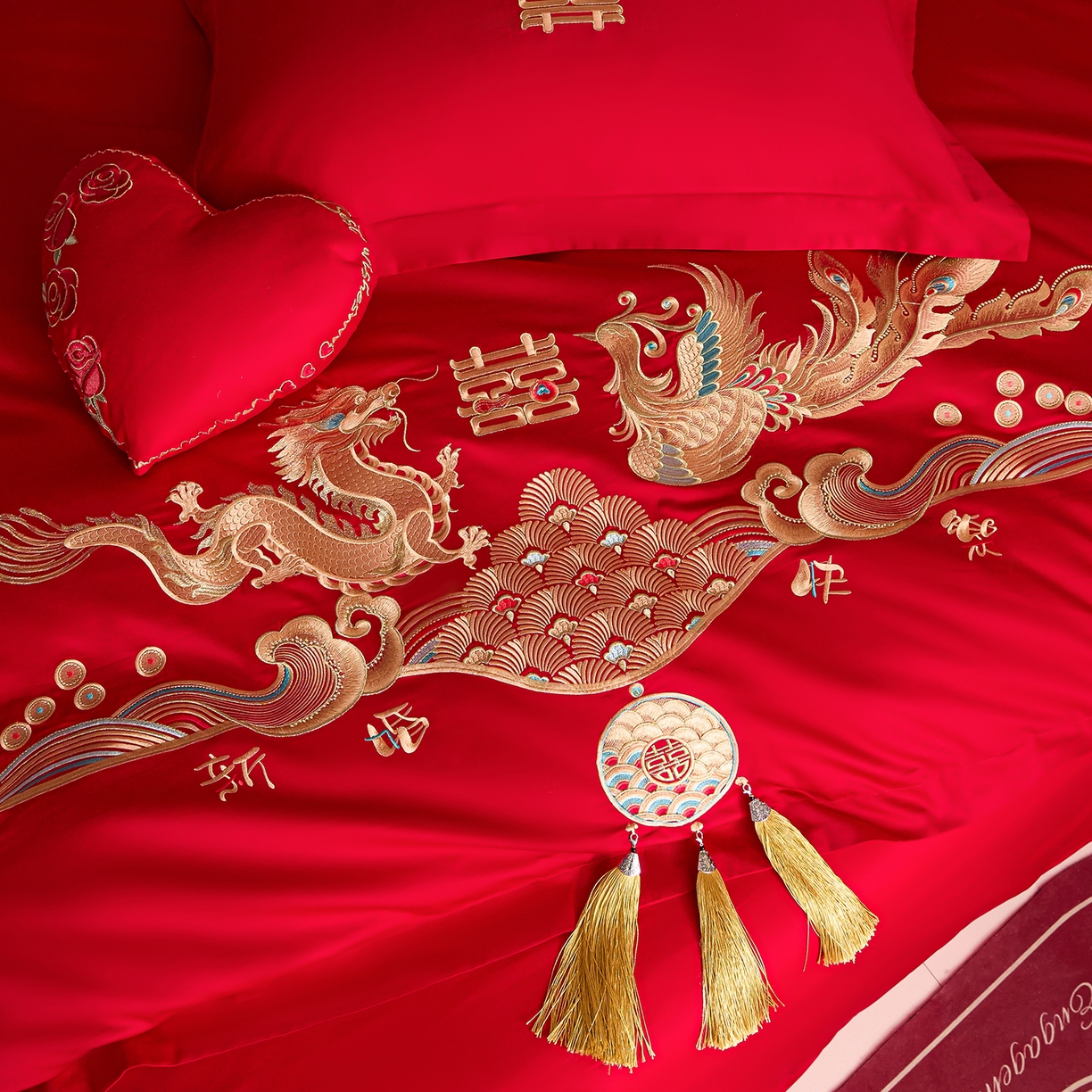 91家纺网 家纺一手货源 找家纺 东方合美（原：皇家传奇） 2025新款长绒棉纯棉婚庆刺绣小红书系列四件套 幸福嫁到