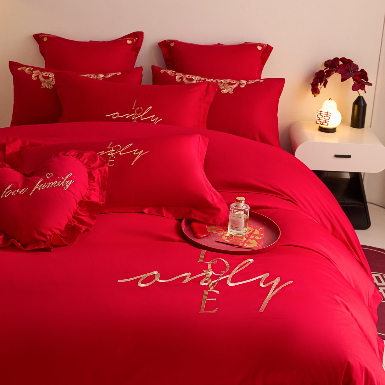 91家纺网 家纺一手货源 找家纺 东方合美（原：皇家传奇） 2025新款长绒棉纯棉婚庆刺绣小红书系列四件套 love