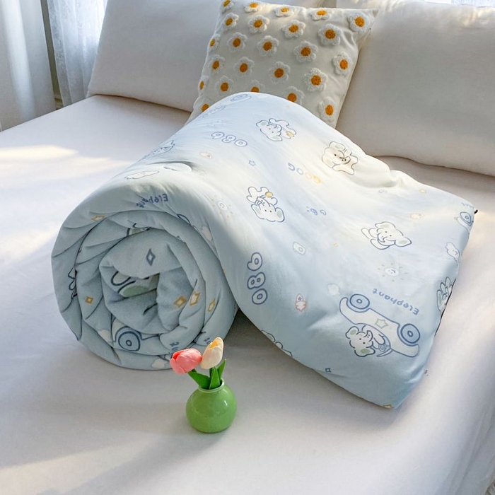 91家纺网 家纺一手货源 找家纺 小叮当家纺仓储工厂店 2025年新款A类母婴级宝宝被豆豆绒牛奶针织棉被子儿童豆豆被大豆被春秋被被子被芯 汽车小象