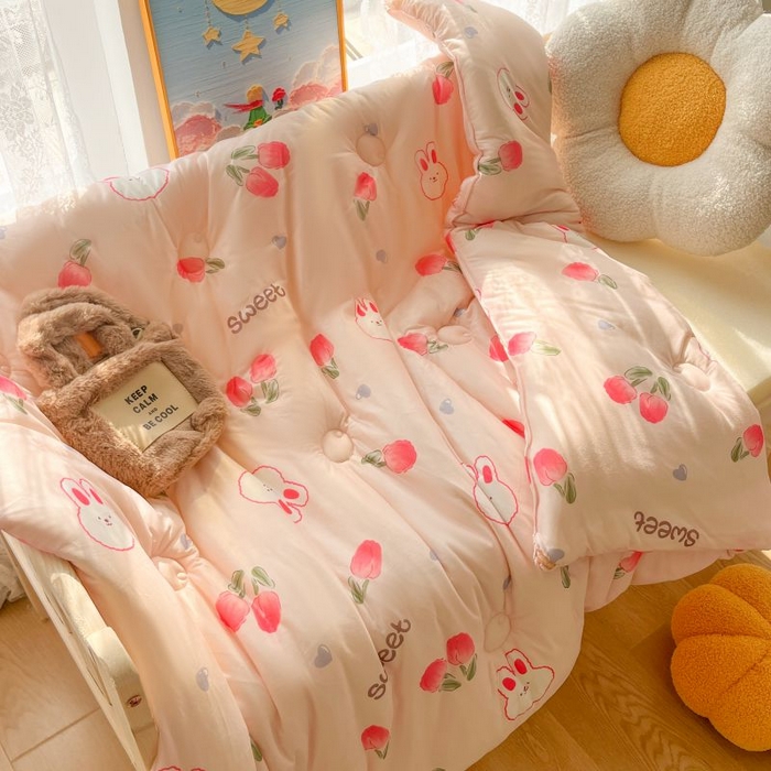 91家纺网 家纺一手货源 找家纺 小叮当家纺仓储工厂店 2025年新款A类母婴级宝宝被豆豆绒牛奶针织棉被子儿童豆豆被大豆被春秋被被子被芯 郁金香兔