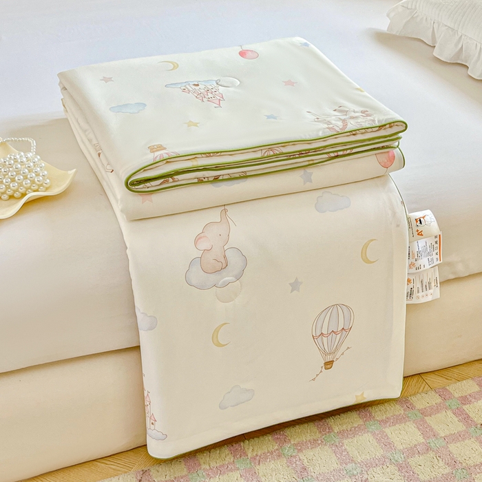 91家纺网 家纺一手货源 找家纺 小叮当家纺仓储工厂店 2025年新款A类母婴级宝宝被豆豆绒牛奶针织棉被子儿童豆豆被大豆被春秋被被子被芯 牛奶针织被-梦幻岛