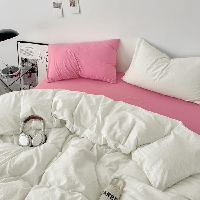 91家纺网 家纺一手货源 找家纺 芷凡家纺 2025新款A类加厚水洗棉云朵棉四件套 奶普+玫红