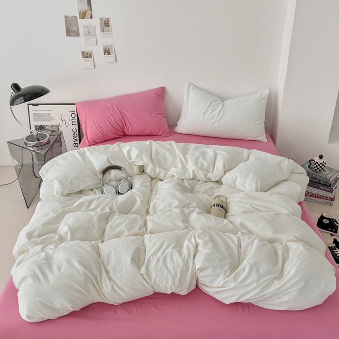 91家纺网 家纺一手货源 找家纺 芷凡家纺 2025新款A类加厚水洗棉云朵棉四件套 奶普+玫红