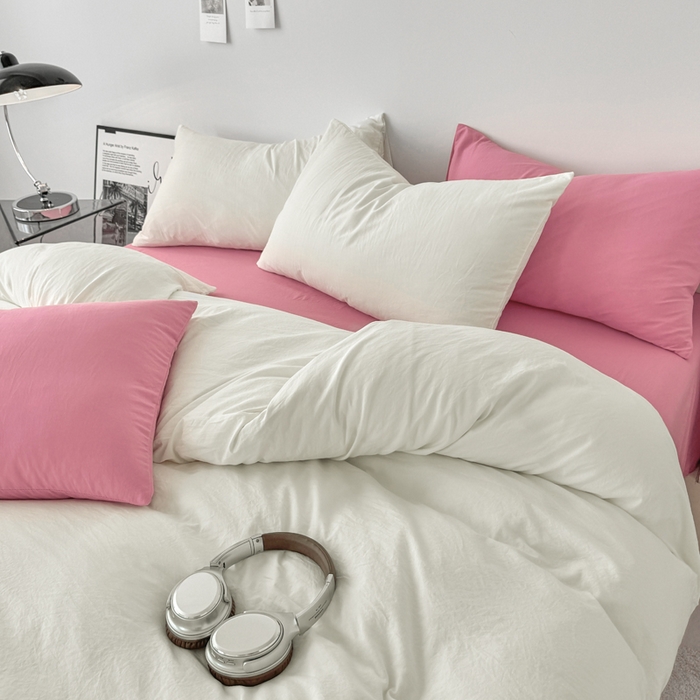 91家纺网 家纺一手货源 找家纺 芷凡家纺 2025新款A类加厚水洗棉云朵棉四件套 奶普+玫红