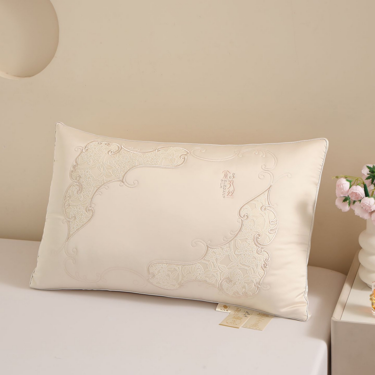 91家纺网 家纺一手货源 找家纺 （总）晚儿 2025新款金乳丝茧女王枕头枕芯