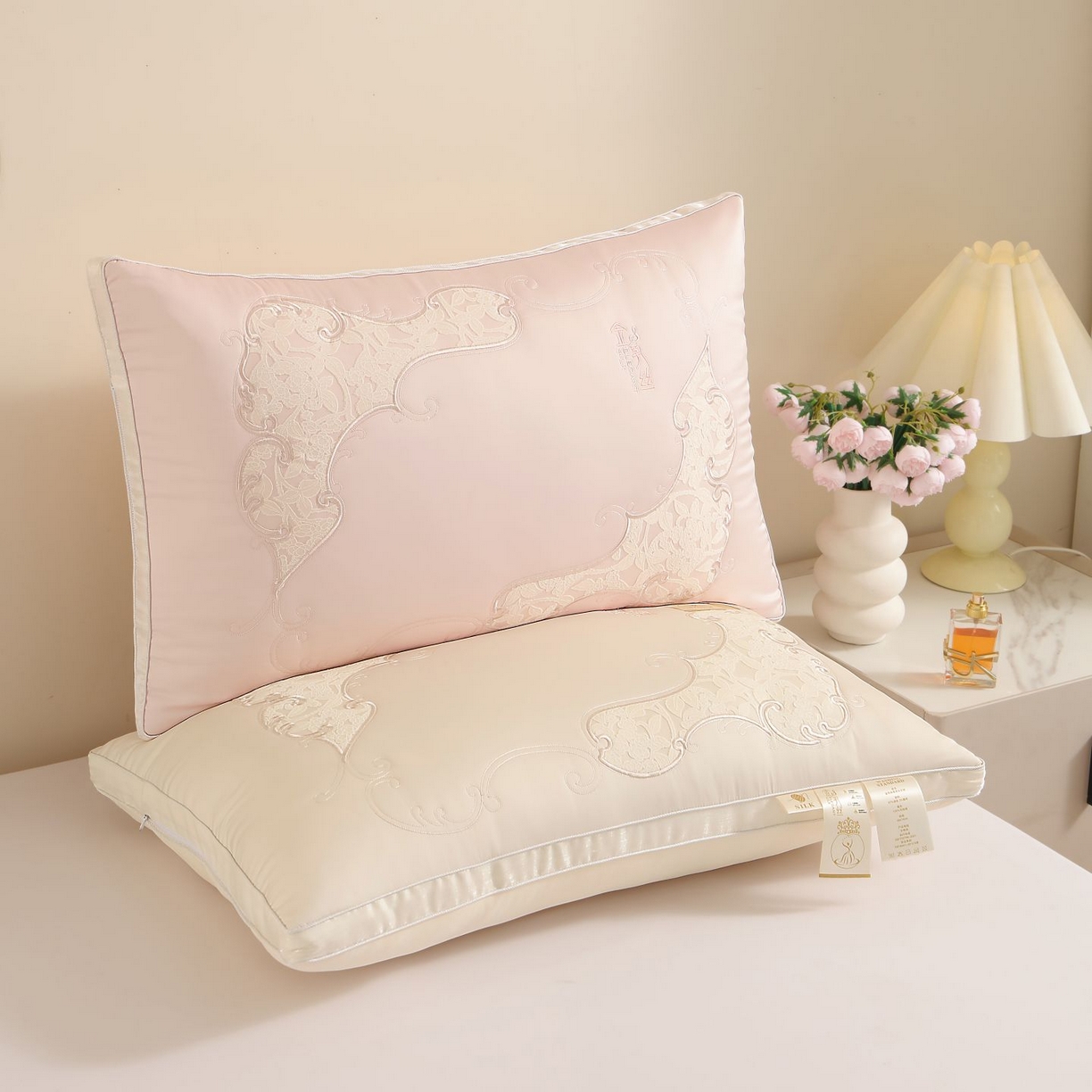 晚儿 2025新款金乳丝茧女王枕头枕芯 组图仅限参考 48x74cm低枕/只