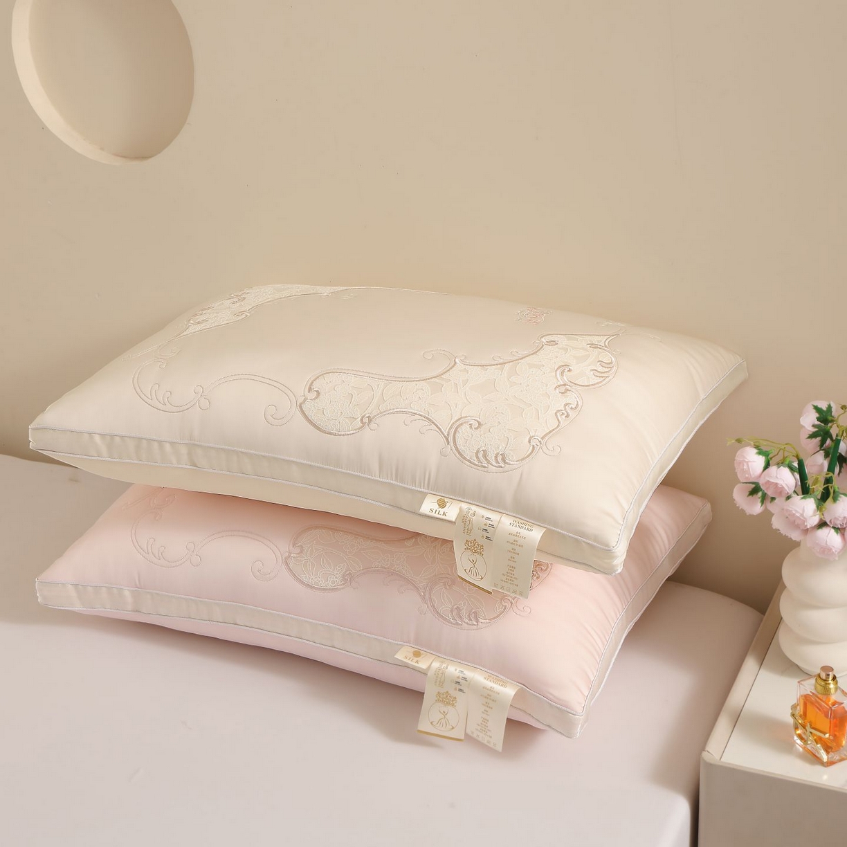 91家纺网 家纺一手货源 找家纺 晚儿 2025新款金乳丝茧女王枕头枕芯 组图仅限参考 48x74cm高枕/只