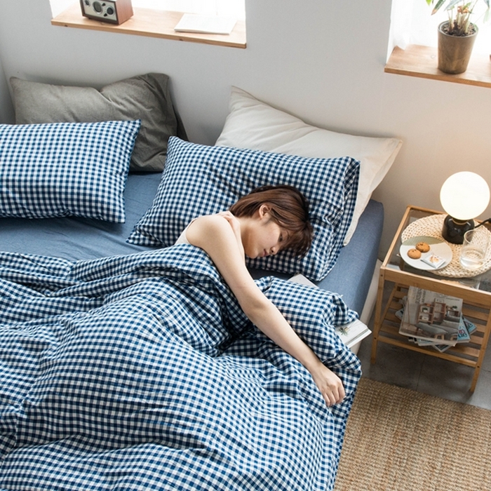 91家纺网 家纺一手货源 找家纺 尚品本色2026年新款简约风全棉色织水洗棉格子条纹系列四件套 蓝白小格