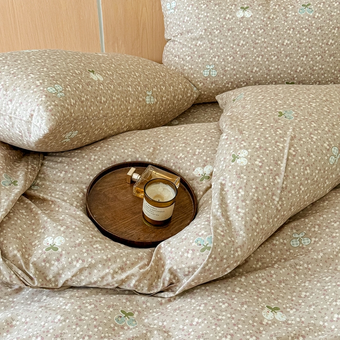 91家纺网 家纺一手货源 找家纺 感遇家纺  2025新款小清新甜系全棉四件套复古樱桃