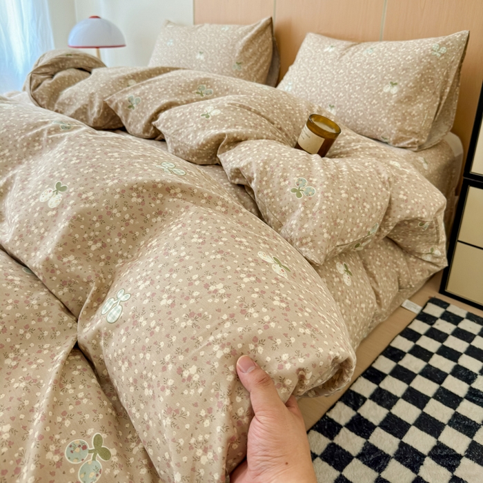 91家纺网 家纺一手货源 找家纺 感遇家纺  2025新款小清新甜系全棉四件套复古樱桃