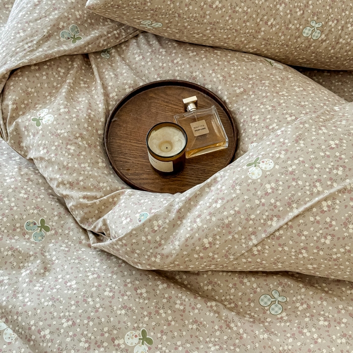 91家纺网 家纺一手货源 找家纺 感遇家纺  2025新款小清新甜系全棉四件套复古樱桃