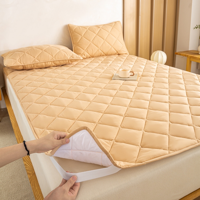 91家纺网 家纺一手货源 找家纺 憨豆家纺 2025新款水洗棉磨毛夹棉床笠四季床垫褥子床护垫薄款学生宿舍榻榻米垫被跨境加棉保护垫 床护垫-棕黄色