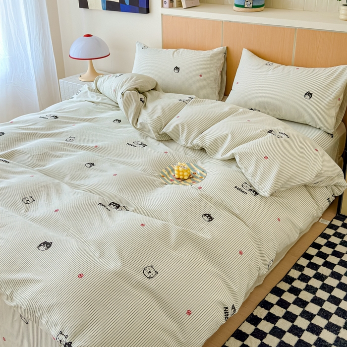 91家纺网 家纺一手货源 找家纺 感遇家纺  2025新款小清新甜系全棉四件套 灰条猫咪