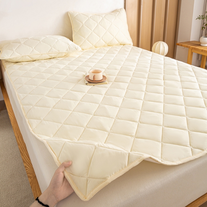 91家纺网 家纺一手货源 找家纺 憨豆家纺 2025新款水洗棉磨毛夹棉床笠四季床垫褥子床护垫薄款学生宿舍榻榻米垫被跨境加棉保护垫 床护垫-米白