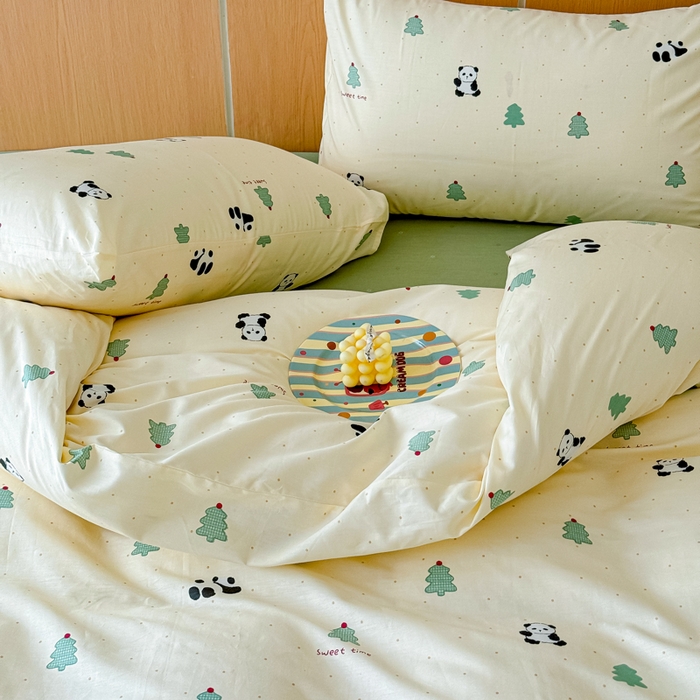 91家纺网 家纺一手货源 找家纺 感遇家纺  2025新款小清新甜系全棉四件套森林小熊猫