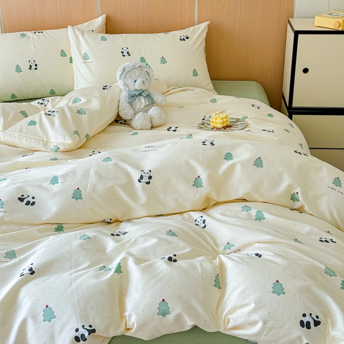 91家纺网 家纺一手货源 找家纺 感遇家纺  2025新款小清新甜系全棉四件套森林小熊猫