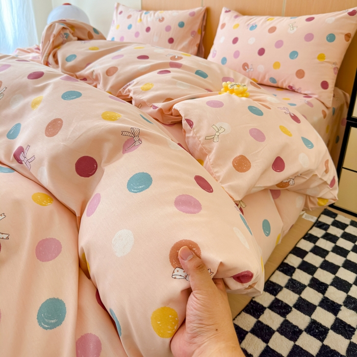 91家纺网 家纺一手货源 找家纺 感遇家纺  2025新款小清新甜系全棉四件套 甜心波点