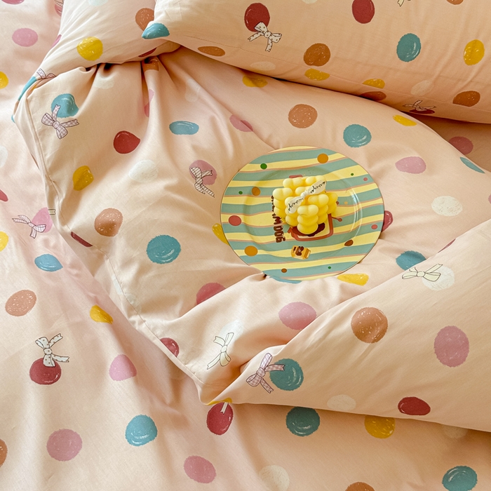 91家纺网 家纺一手货源 找家纺 感遇家纺  2025新款小清新甜系全棉四件套 甜心波点