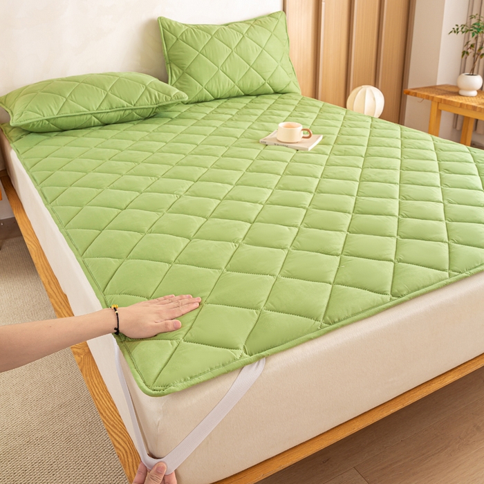 91家纺网 家纺一手货源 找家纺 憨豆家纺 2025新款水洗棉磨毛夹棉床笠四季床垫褥子床护垫薄款学生宿舍榻榻米垫被跨境加棉保护垫 床护垫-绿色