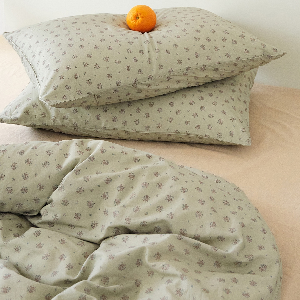 91家纺网 家纺一手货源 找家纺 EH家居 2025新款全棉斜纹印花-青春小调系列四件套 薄荷微苔花