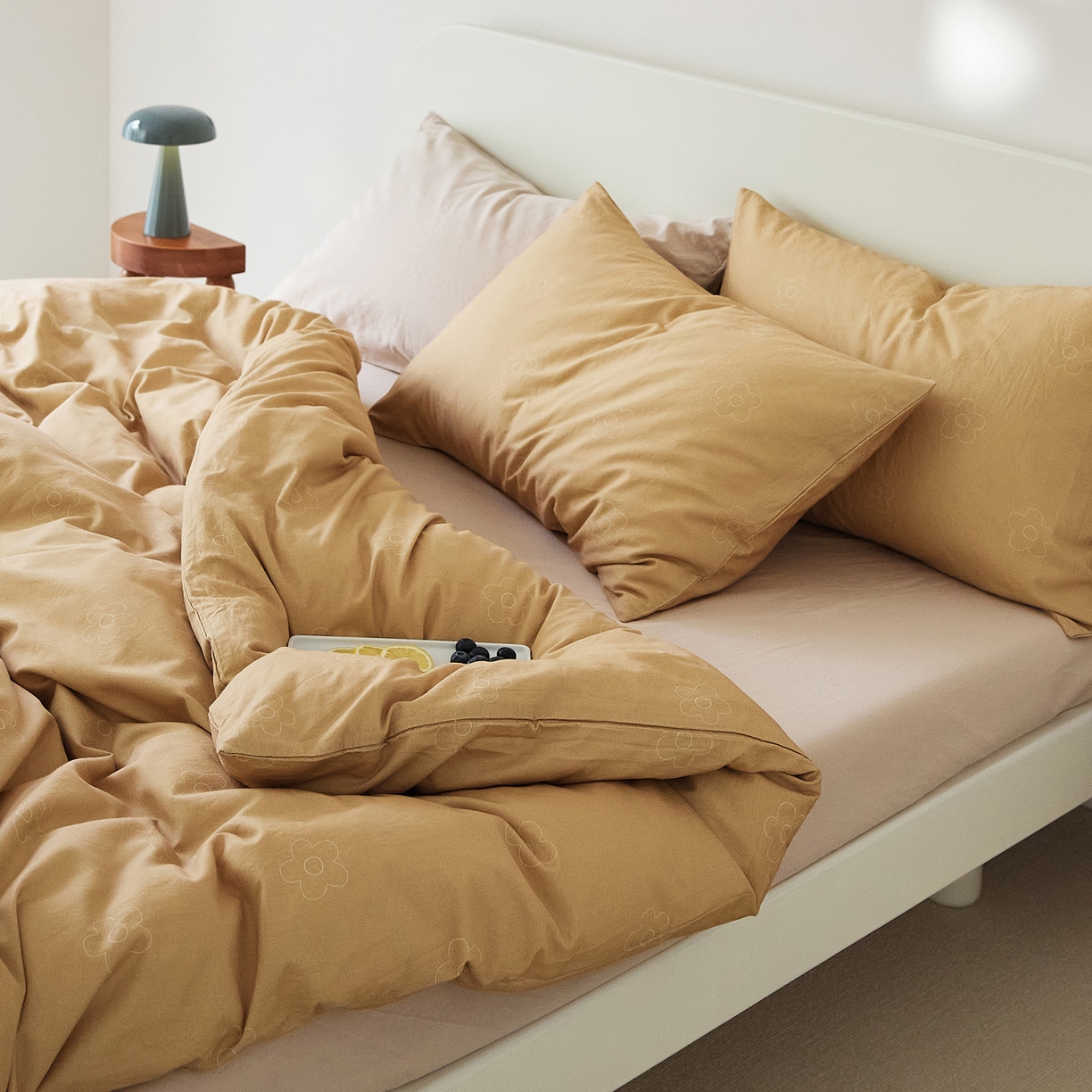 91家纺网 家纺一手货源 找家纺 EH家居 2025新款全棉斜纹印花-青春小调系列四件套 可可饼干