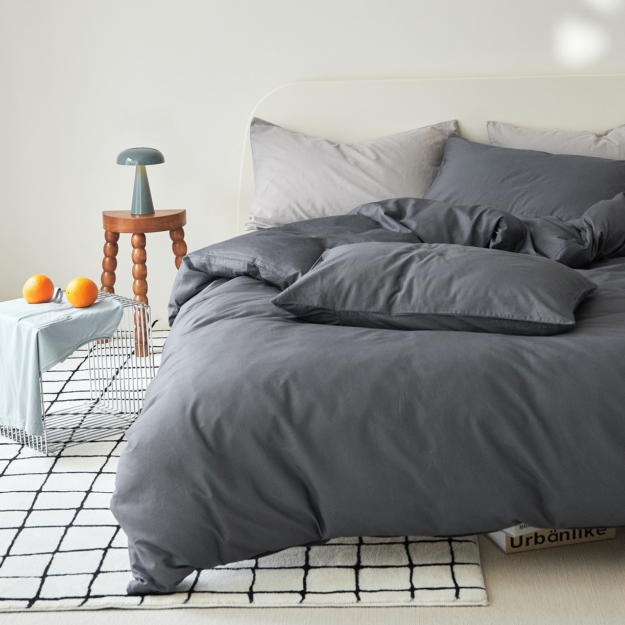 91家纺网 家纺一手货源 找家纺 EH家居 2025新款全棉斜纹印花-青春小调系列四件套 深色轨迹