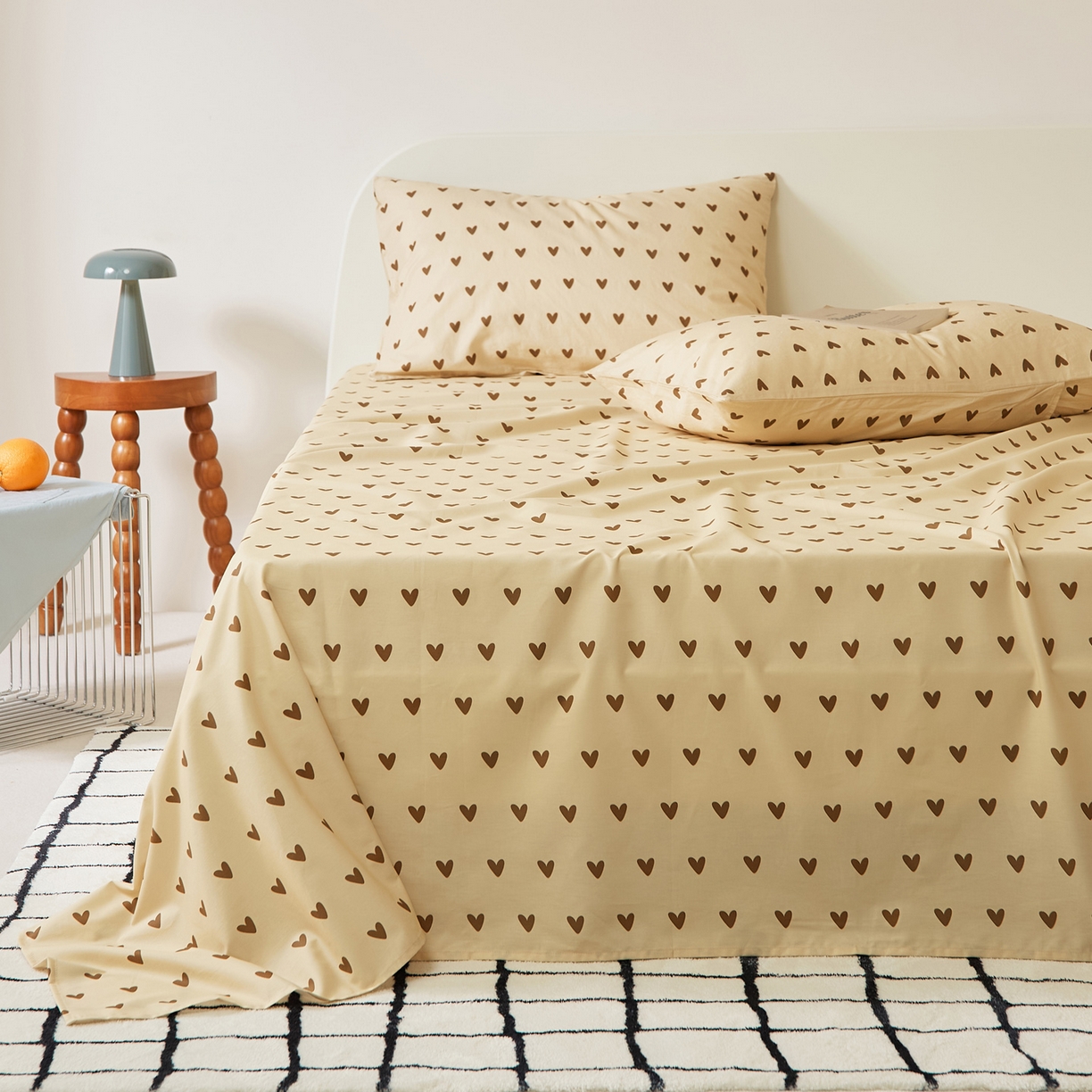 91家纺网 家纺一手货源 找家纺 EH家居 2025新款全棉斜纹印花-青春小调系列单床单 焦糖心语