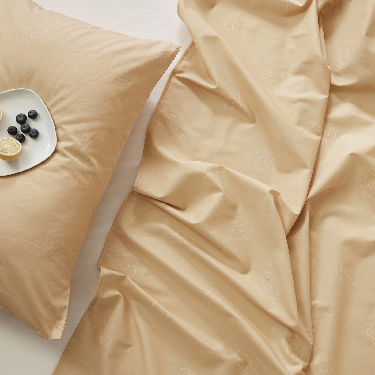 91家纺网 家纺一手货源 找家纺 EH家居 2025新款全棉斜纹印花-青春小调系列单床单 可可饼干