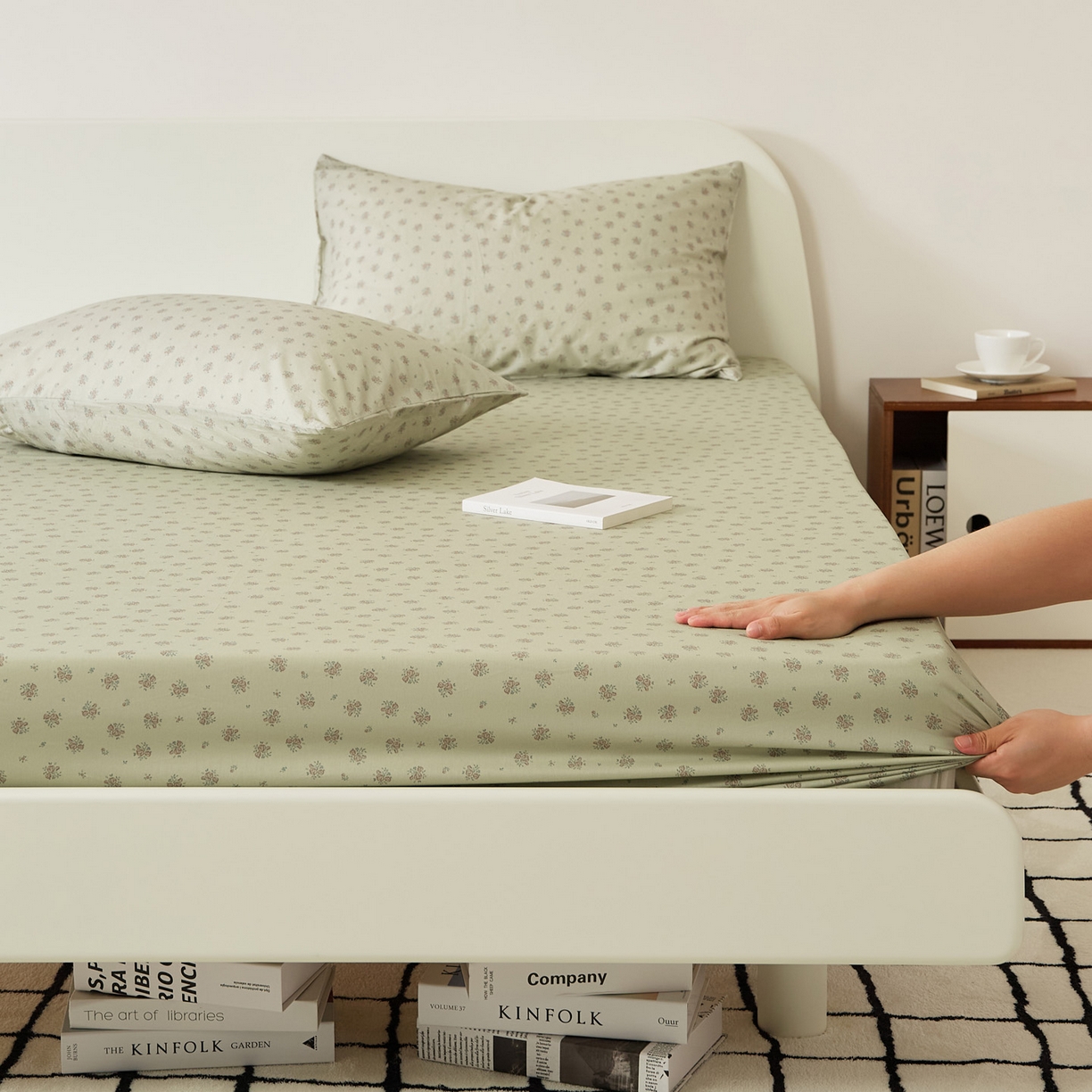 91家纺网 家纺一手货源 找家纺 EH家居 2025新款全棉斜纹印花-青春小调系列单床笠 薄荷微苔花