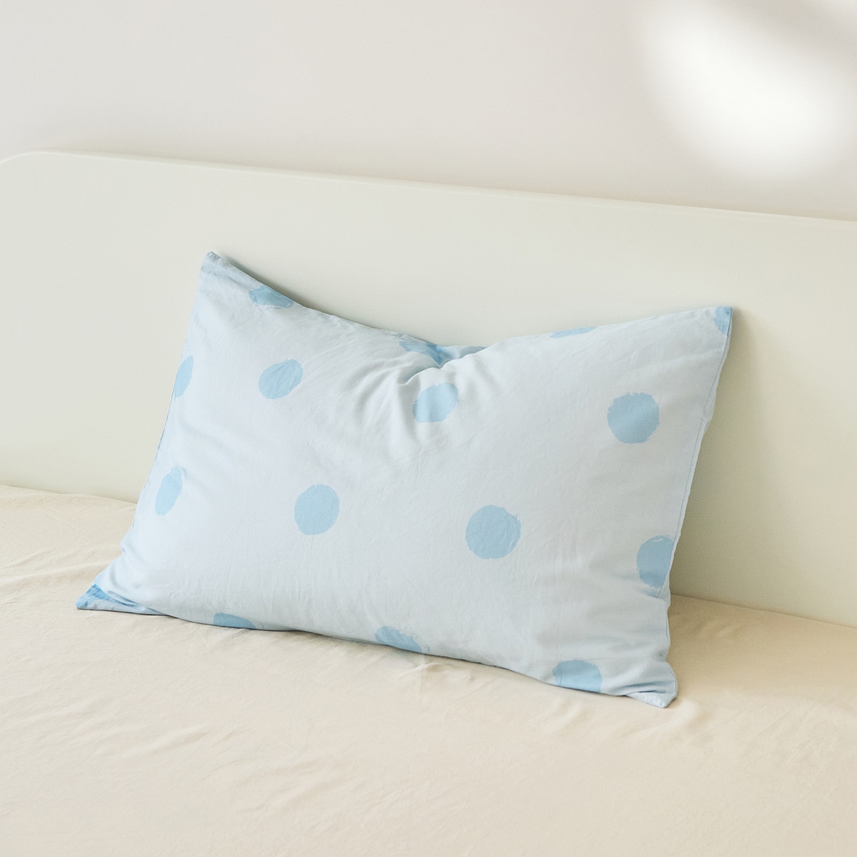 91家纺网 家纺一手货源 找家纺 EH家居 2025新款全棉斜纹印花-青春小调系列单枕套 晴空物语