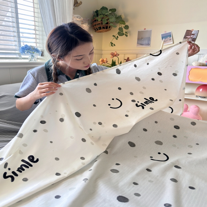 91家纺网 家纺一手货源 找家纺 Sweet dreams甜梦 2025新款全棉纯棉卡通印花睡袋酒店一体式全棉旅行睡袋 波点笑脸